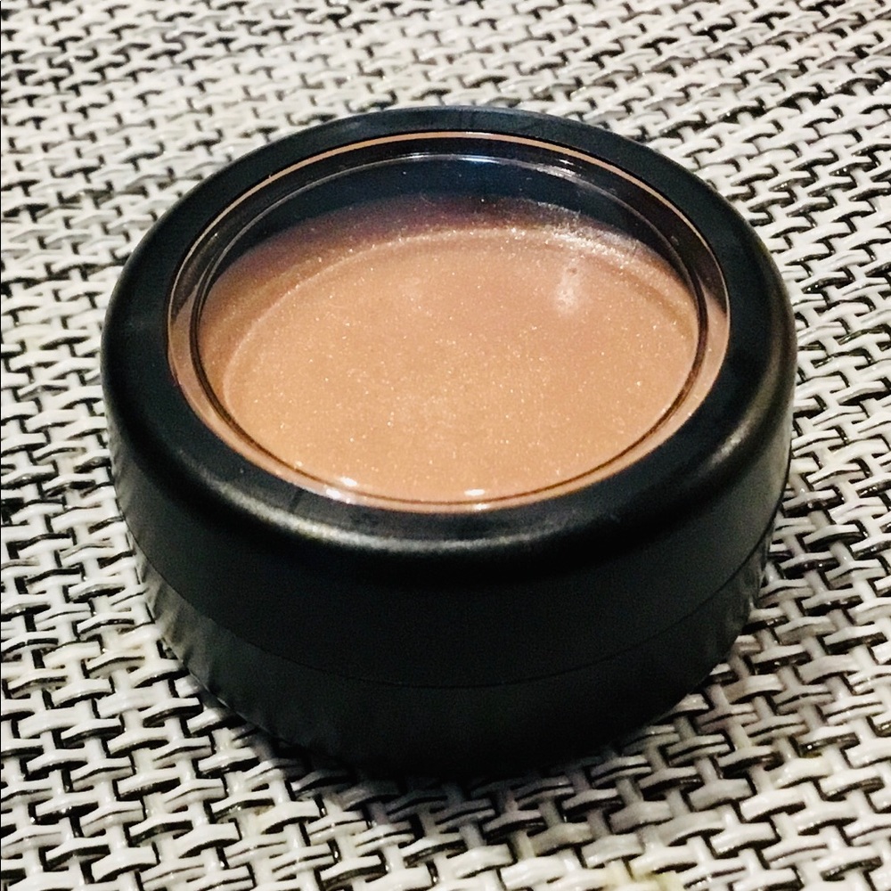 LIP POUTS - CHAMPAGNE